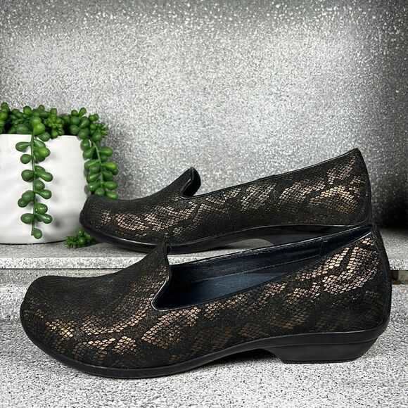 Dansko Olivia Bronze Python Leather Loafers Shoes Size 6.5 7 - Picture 1 of 9